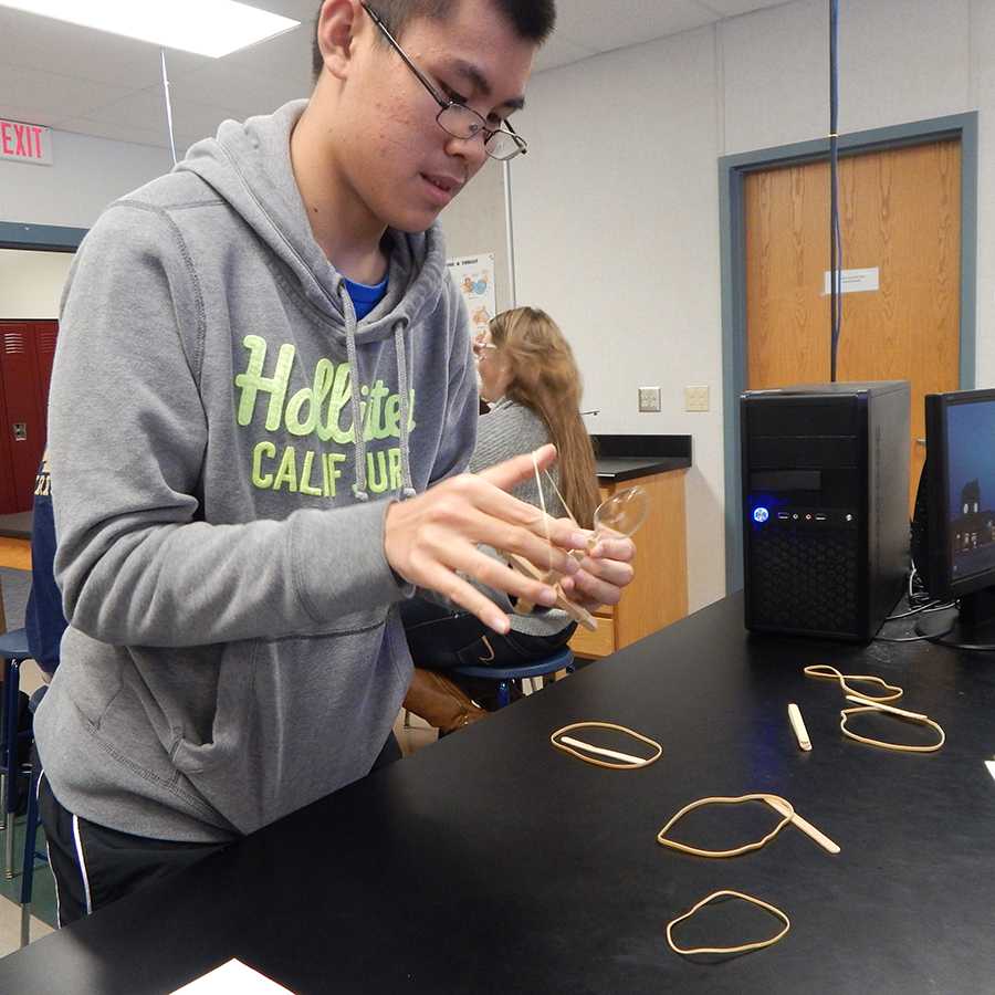 History and physics classes launch new collaborative catapult project