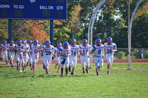 Freshman football team maintains historic undefeated record