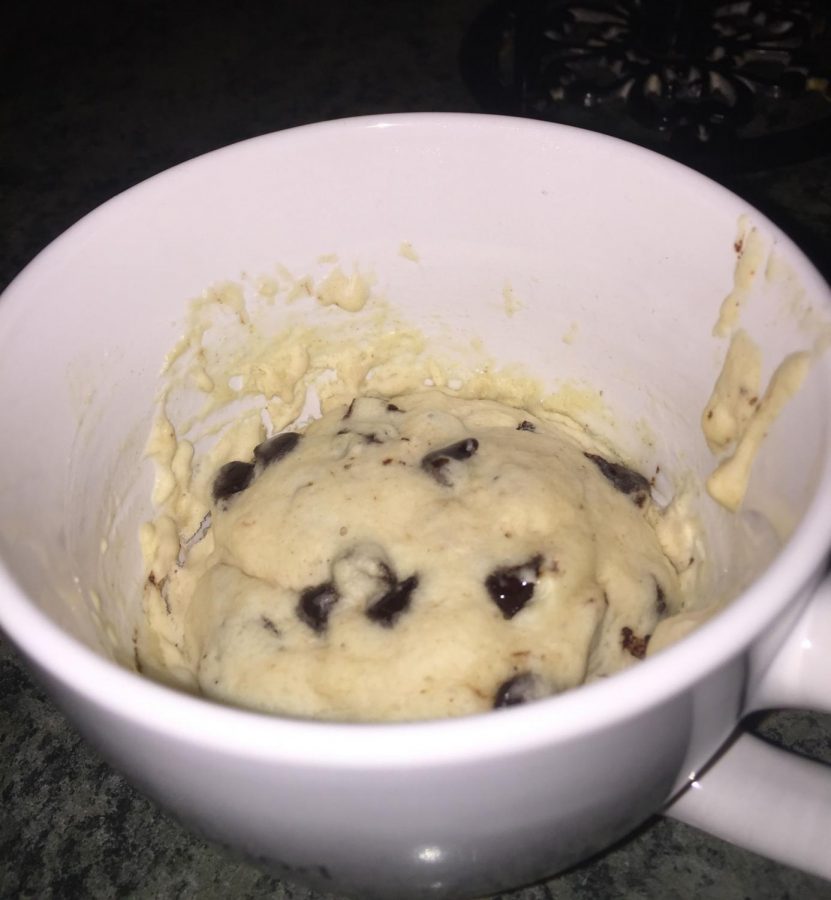 Making+fast+and+easy+mug+pancakes
