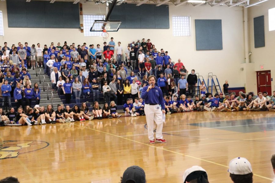 Mr. Juster announced today that all seniors are invited to the 2021 Spring Pep Rally.