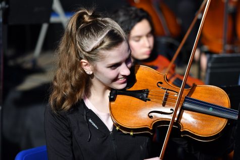 April Mauceri plays the violin during the Prism concert.