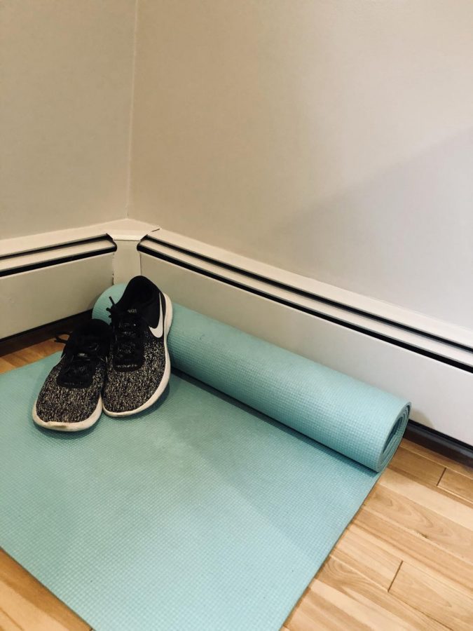 Chloe Tings workouts require minimal preparation and can be done from the comfort of  your own home. All that is needed to complete a program is an optional yoga mat and sneakers.