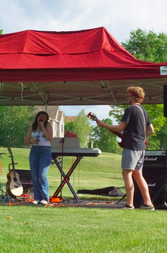 Carleigh Mack and her bandie, Nathan Pevear, rocking out a cover of “Bad Guy” by Billie Eilish.