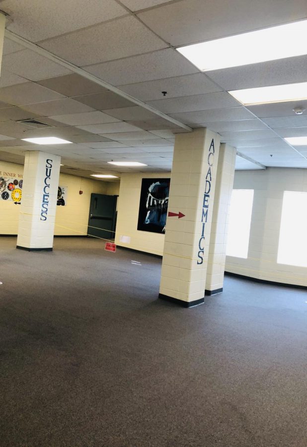 In the main lobby, ropes block off the center of the foyer creating a rotary for students to use.