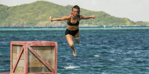 Noelle Lambert takes flight, and dives down deep in the Survivor 43 episode three challenge.