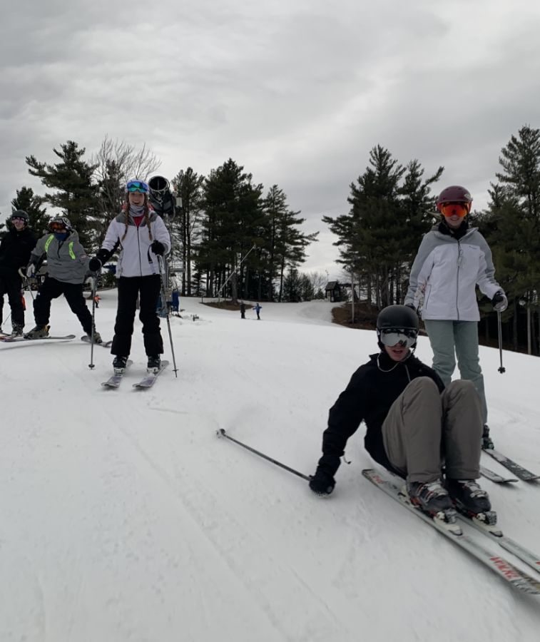 New Ski and Snowboard Club welcomes skiers of all levels