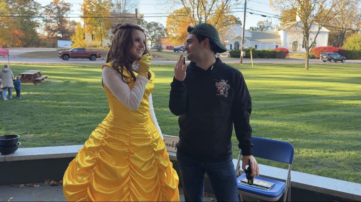 Join senior News Chief Kelsey Sweet as she interviews actors and guests at Haunted Woods 2025.