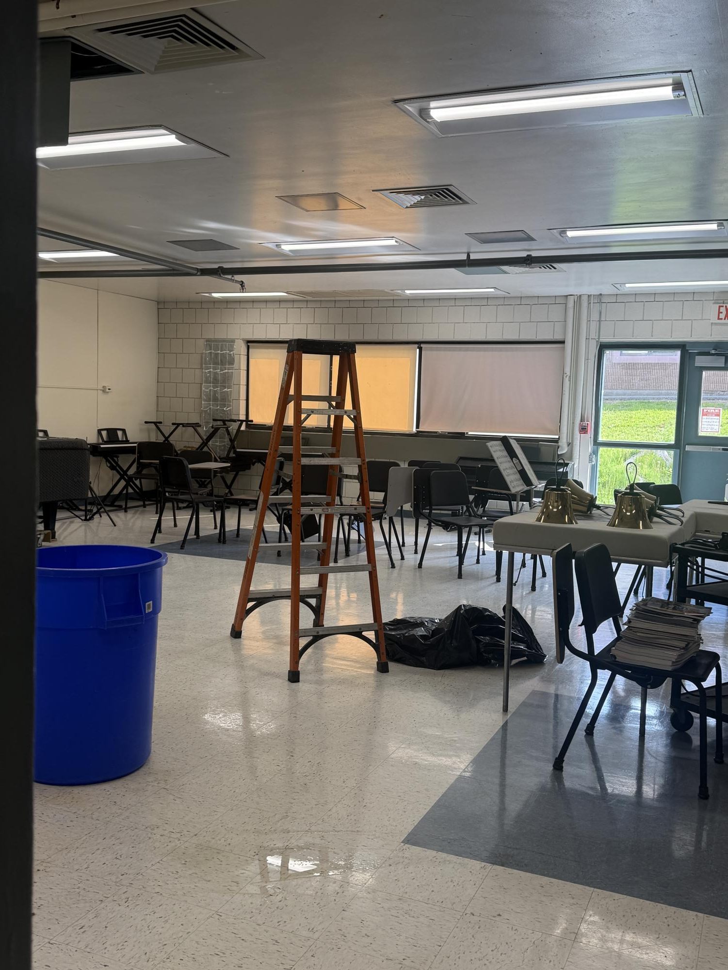 Flood gets handled during C period on May 18 in music elective room. 