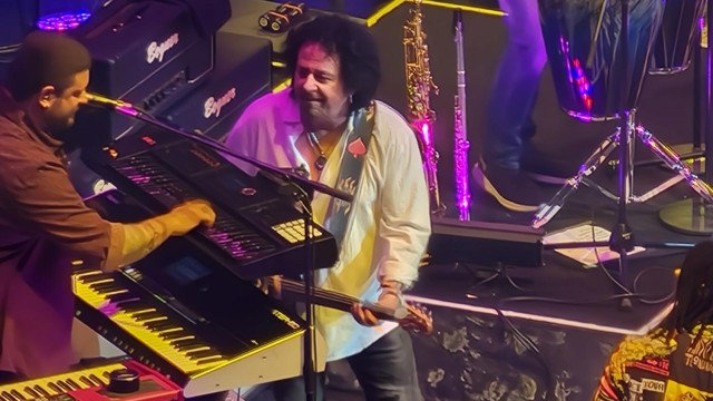 Guitarist Steve Lukather jams on stage with the band during "Home of the Brave".